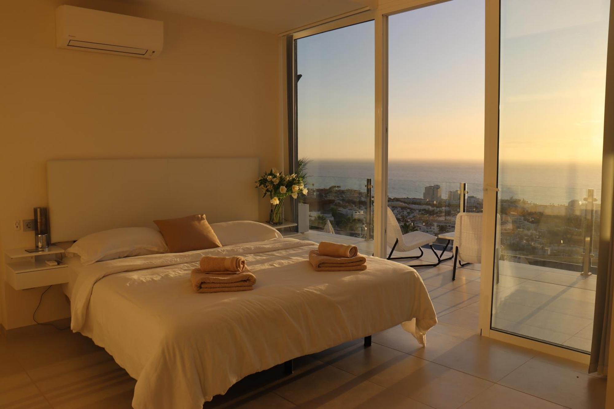 Azure Sky Villa - Panoramic Ocean View, Luxury, San Eugenio Costa Adeje  Esterno foto
